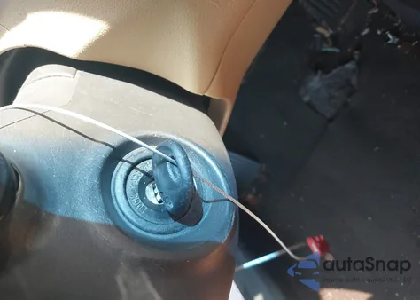 2013 Hyundai Elantra Gls z USA, uszkodzony, nr VIN 5NPDH4AE8DH381021